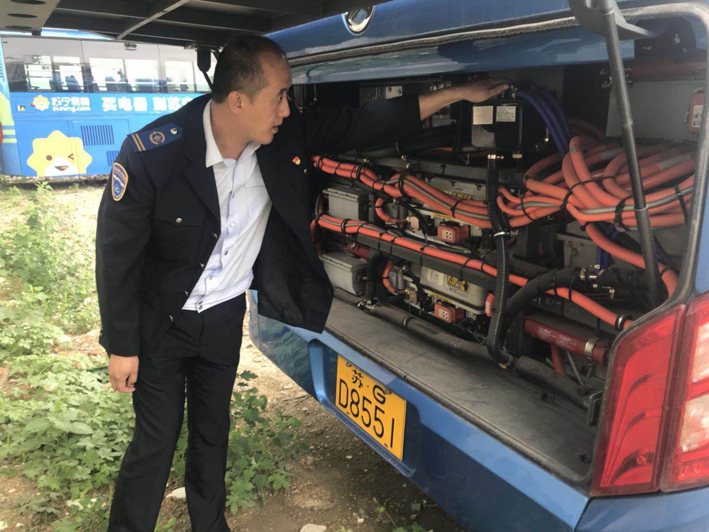 公交集團海通公交公司開展車輛安全隱患大排查